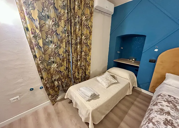 Quiet And Stylish - Center, Minutes To Station Apartament Bari