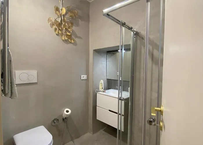 Quiet And Stylish - Center, Minutes To Station Bari