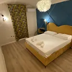 Apartman Quiet And Stylish - Center, Minutes To Station Bari